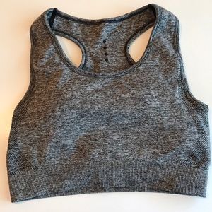 Acta wear sports bra
